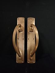 Zieh und Stoßgriffe aus Messing, ca. B 8 cm x H 45,8 cm Verkauft