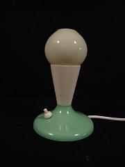 Tischleuchte "Eistüte" aus den 50er-Jahren
