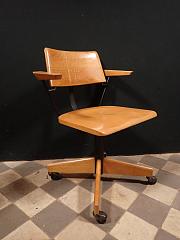 70-er Jahre Bürodrehstuhl aus Holz von Stoll für Giroflex