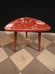 50er-Jahre Blumenhocker, Nierentisch aus Kunstharz mit Marmoroptik