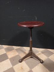 Höhenverstellbarer Hocker, Klavierhocker, Werkstatthocker aus Bakelit