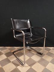 Stahlrohrstuhl, Freischwinger von Matteo Grassi