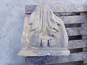 verziertes Element aus Schilfsandstein ca. B 39 cm x H 42 cm x T 14 cm