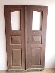 Zweiflügelige Haustür mit Glaseinsätzen, DIN li, ca. B 115 x H 192 cm