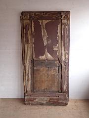 Haustür mit Verzierungen, ca. B 96 cm x H 193 cm