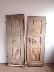 Zweiflügelige verzierte Kassettenhaustür, DIN links, ca. B 125,7 x H 174 cm