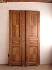 Zweiflügelige Wohnungstür, DIN rechts, ca. B 134 x H 233 cm