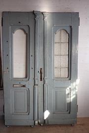 Zweiflügelige Haustür aus Weichholz, DIN links, ca. B 138,5 x H 209,5 cm