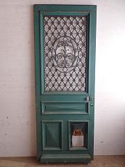 Eichenhaustür mit großem Gitter aus Gusseisen, DIN rechts, ca. B 85 x H 222 cm