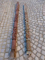 Paar Eichesäulen geschnitzt