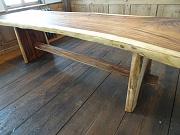 Massiver Holztisch aus Suar, ca. B 75-85 cm, L 3 m, H 78 cm